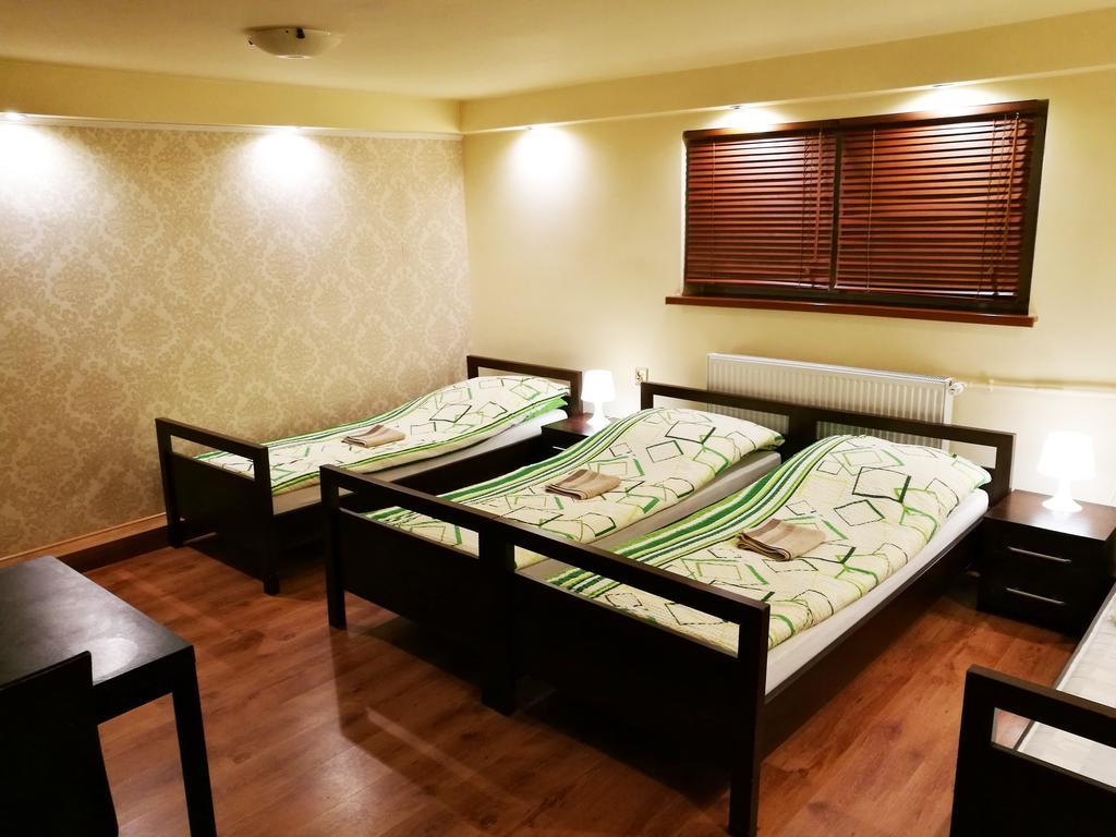 Najlepsze Miejsce - Pokoje I Apartamenty W Krakowie Luaran gambar
